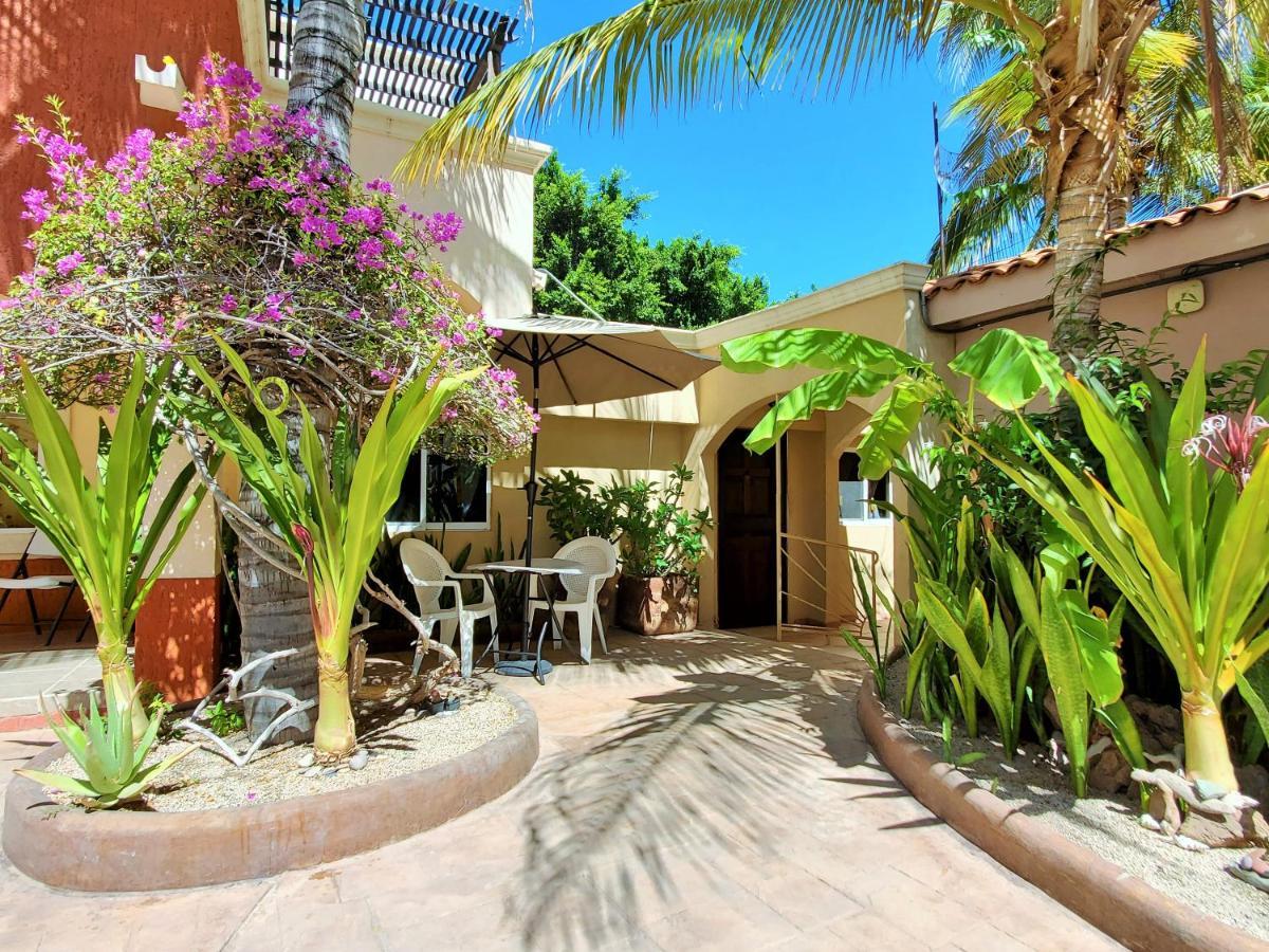 Coco Cabanas And Casitas Vacation Rentals Loreto  Εξωτερικό φωτογραφία